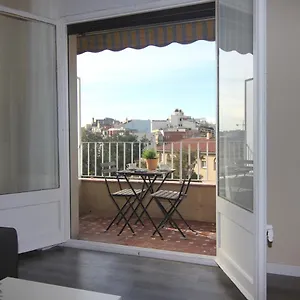 higuests-vacation-homes-felip-ii.topbarcelonahotels.com/